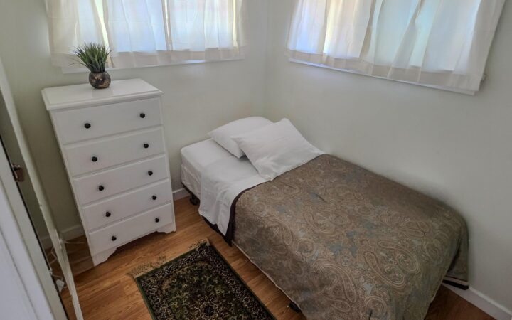 Economy Small Single Room with Shared Bathrooms